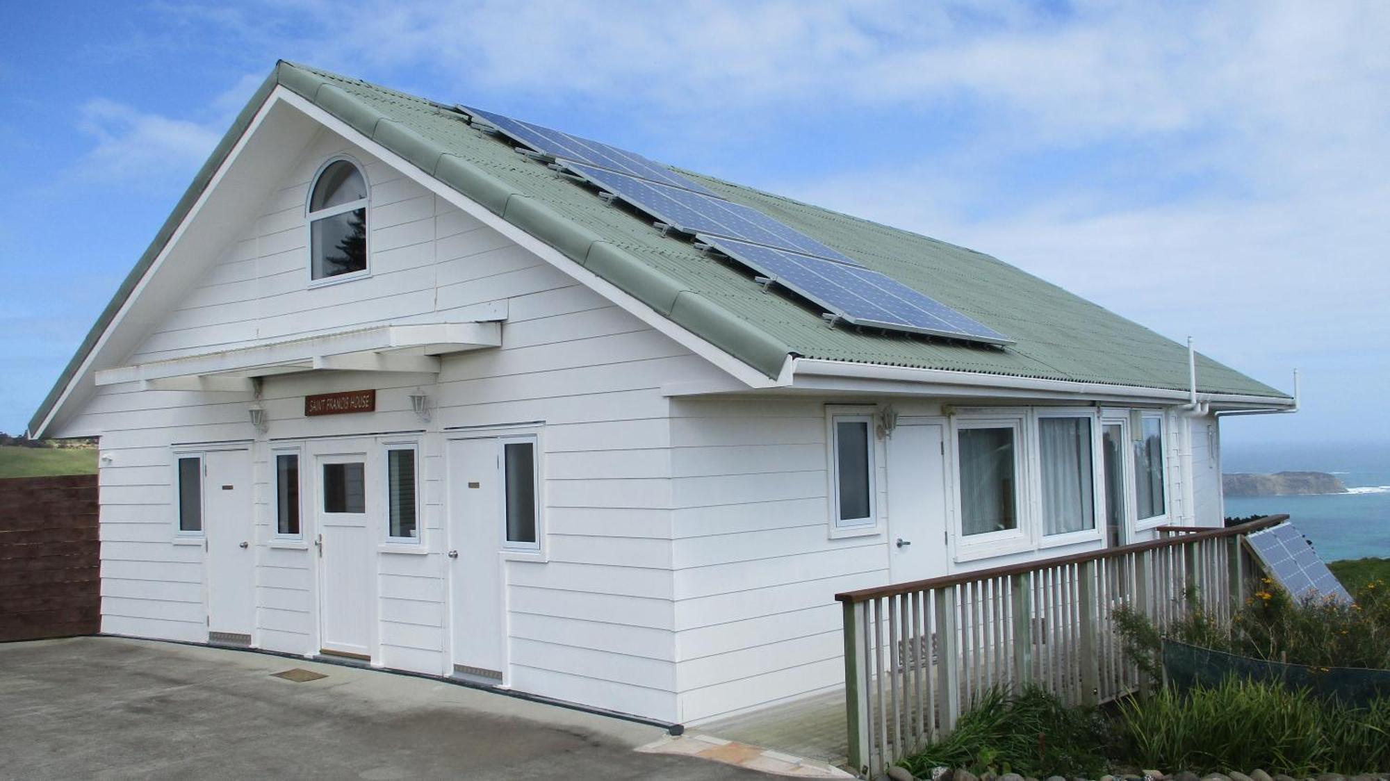 The Healthy Guesthouse Omapere Exteriör bild